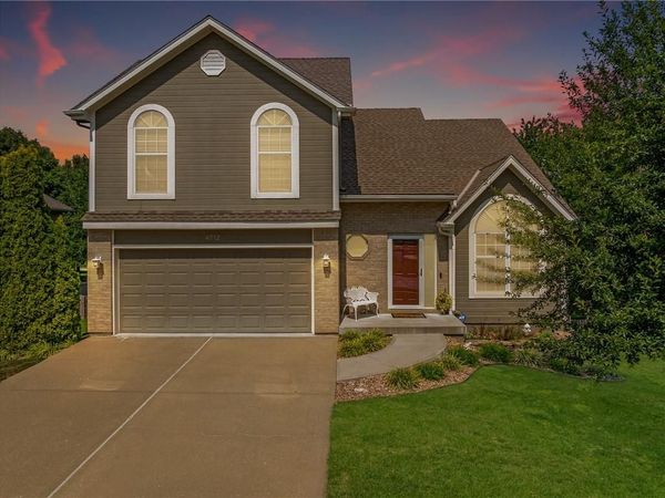 4512 NE Webster Drive, Lee's Summit, MO 64064