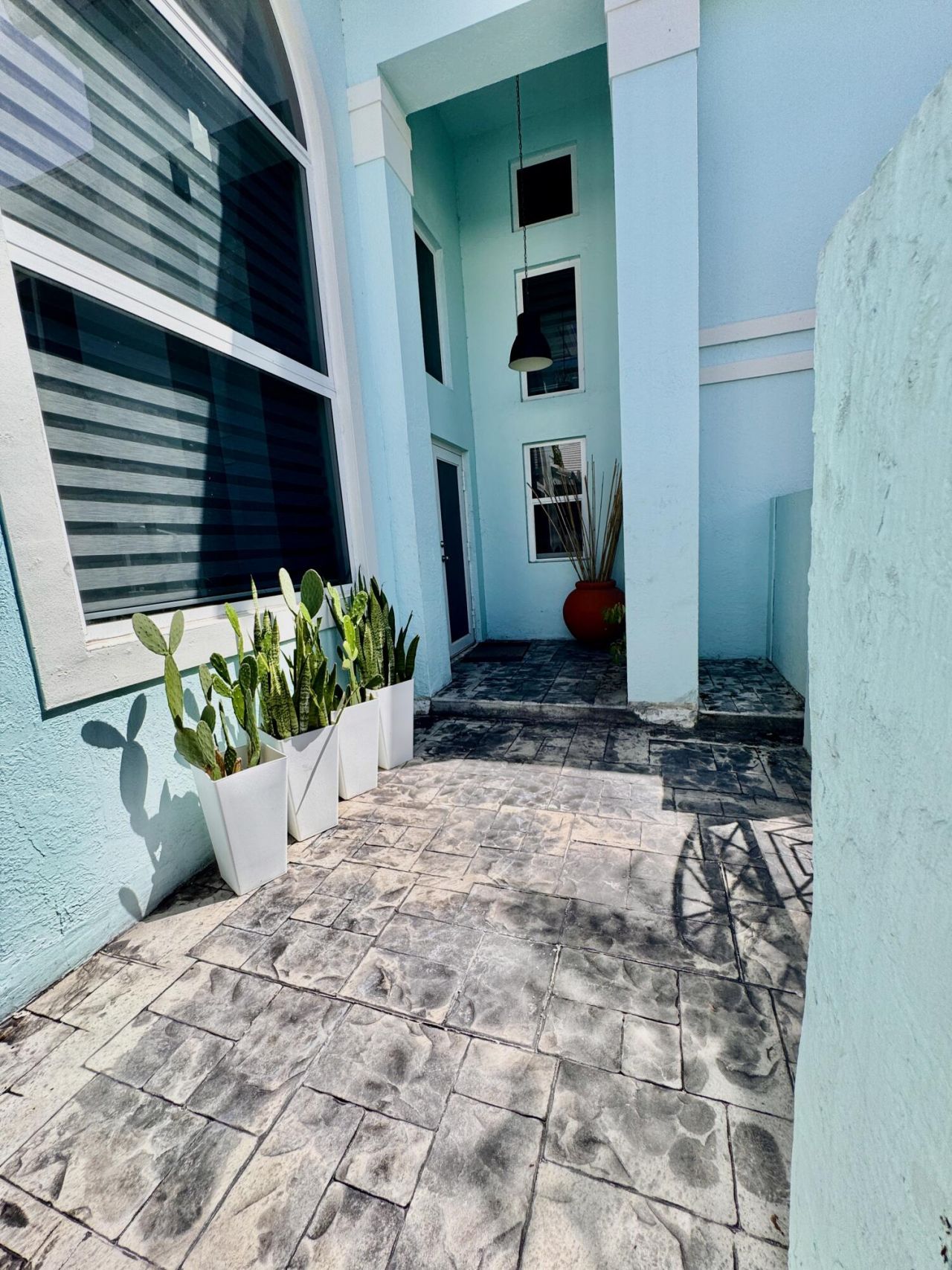 1081 Wilshire Circle E, Pembroke Pines, FL 33027 Photo