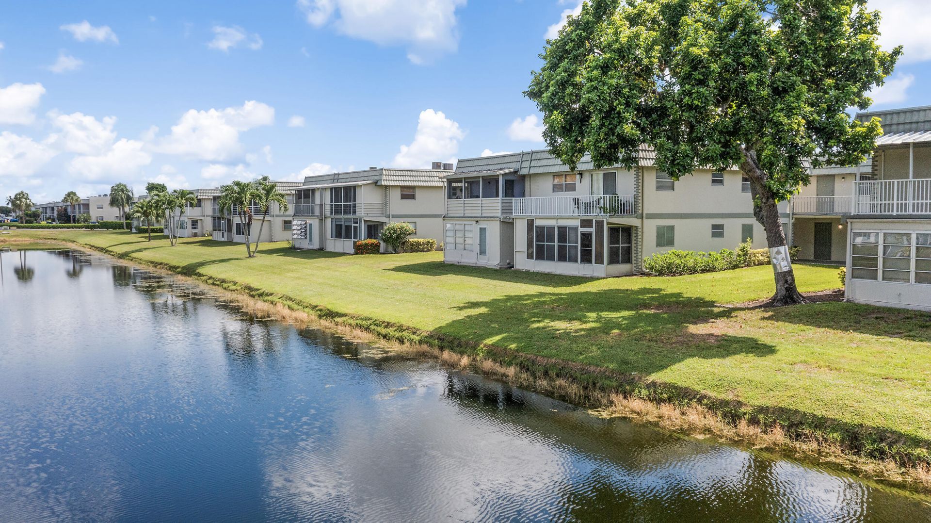 477 Monaco J, Delray Beach, FL 33446 Photo