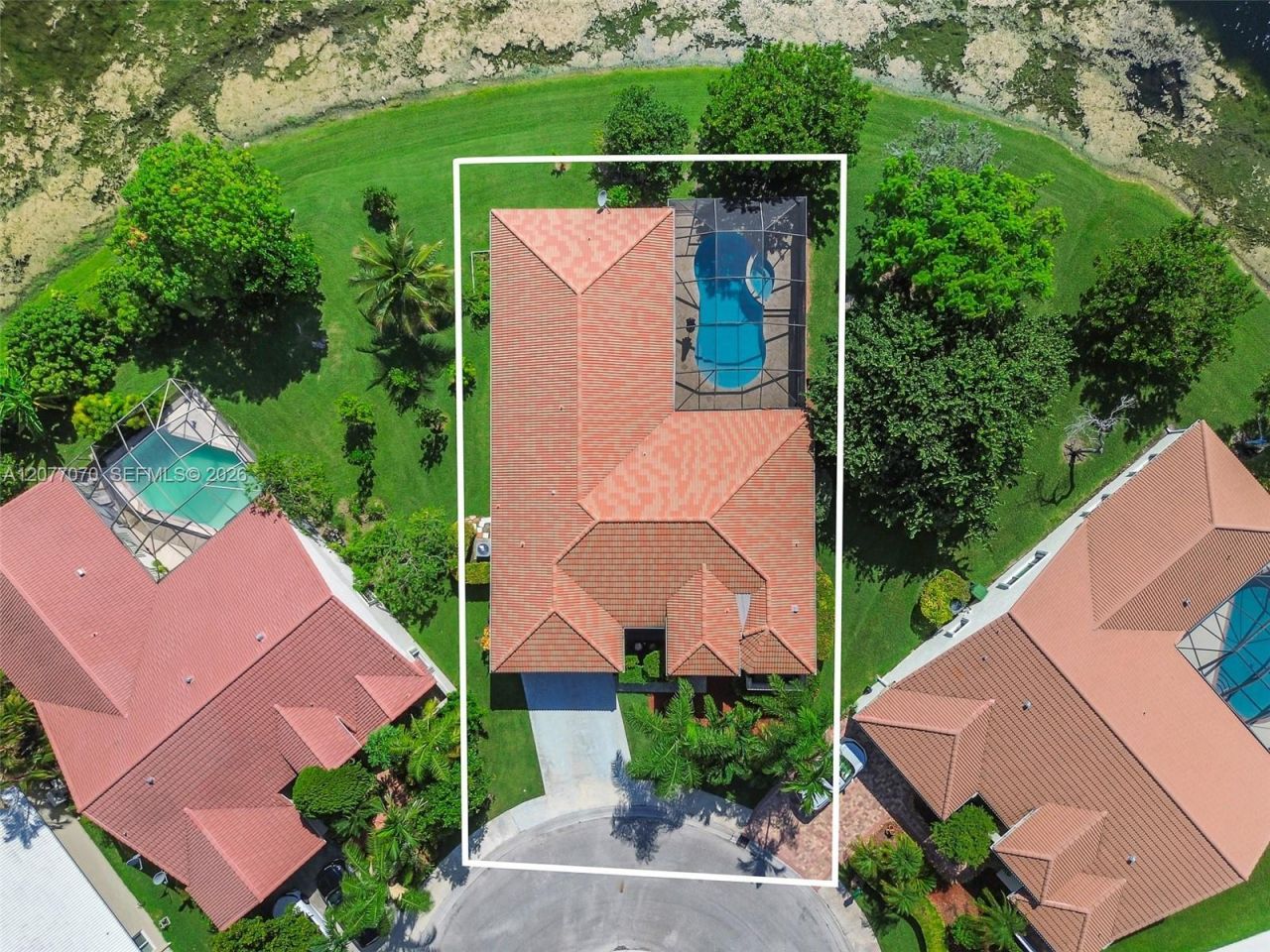 1928 Water Ridge Dr, Weston, FL 33326 Photo