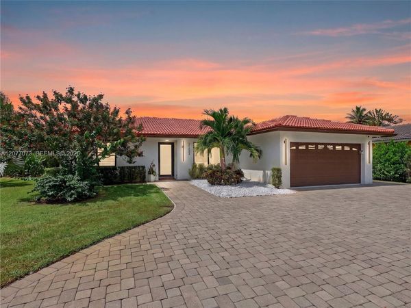 11033 NW 19th St , Coral Springs, FL 33071