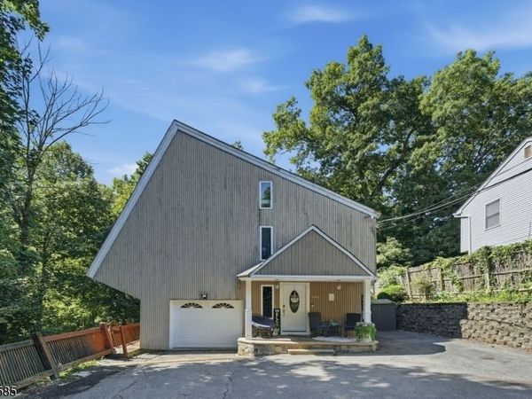 7 Arcata Pl, Ringwood, NJ 07456