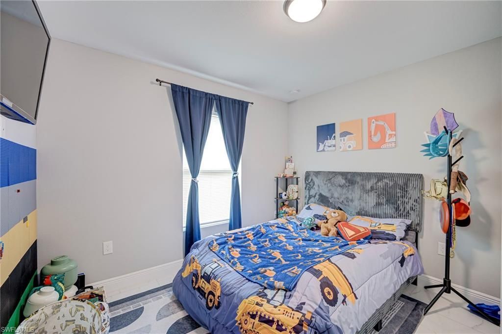 746 Chestnut St E, Lehigh Acres, FL 33974 Photo