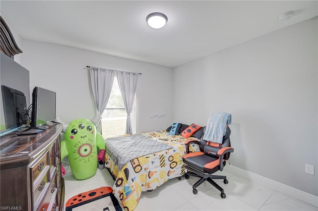 746 Chestnut St E, Lehigh Acres, FL 33974 Photo