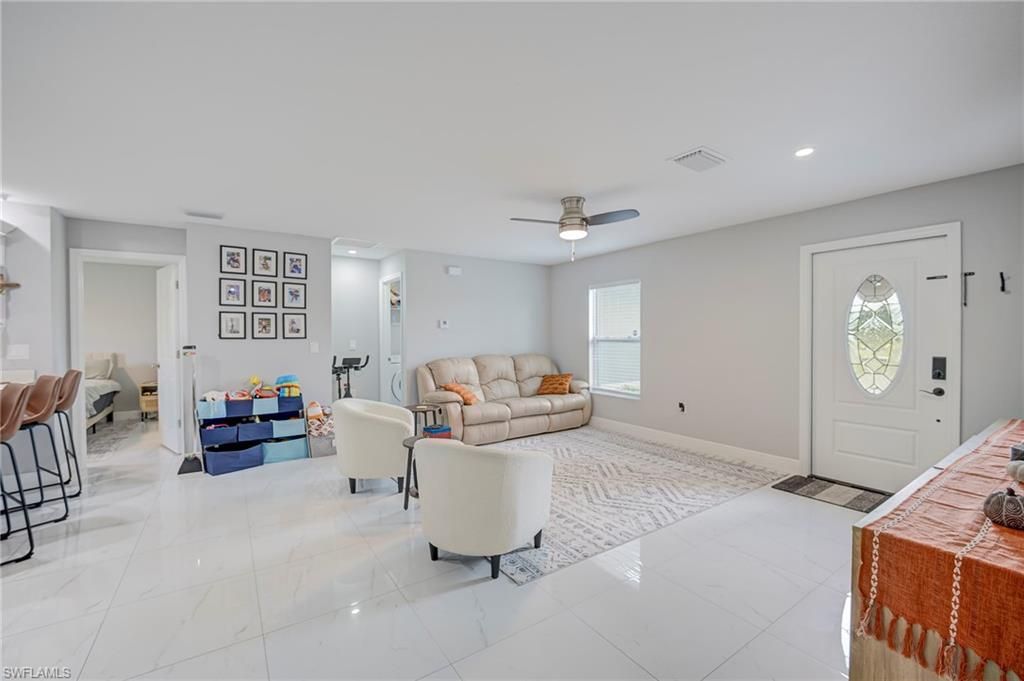 746 Chestnut St E, Lehigh Acres, FL 33974 Photo