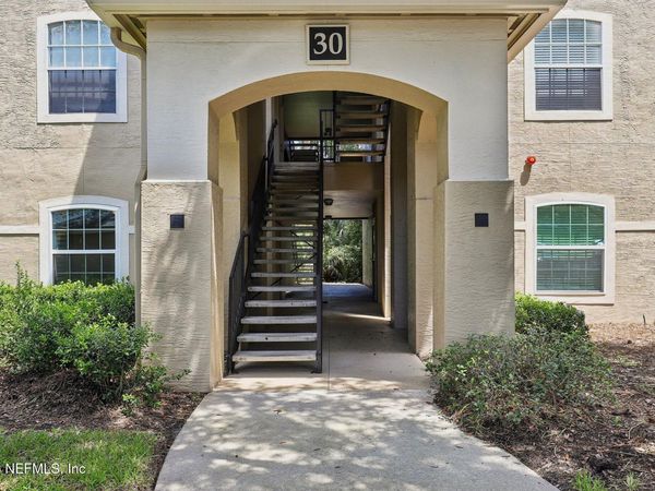 1655 THE GREENS Way, Unit 3031, Jacksonville Beach, FL 32250