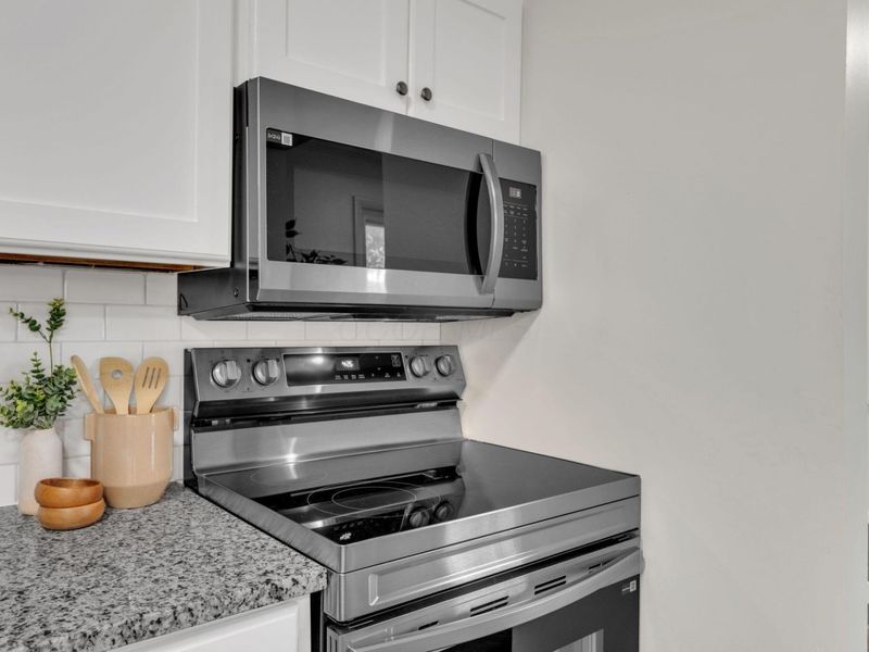 5703 Magna Carta Circle, Galloway, OH 43119 Photo 10