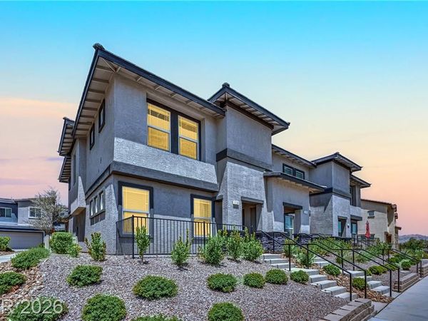 1114 Scarlet Sparrow Street, Henderson, NV 89011