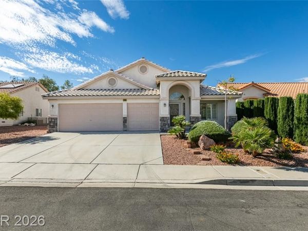 2744 Summerchase Lane , Henderson, NV 89052