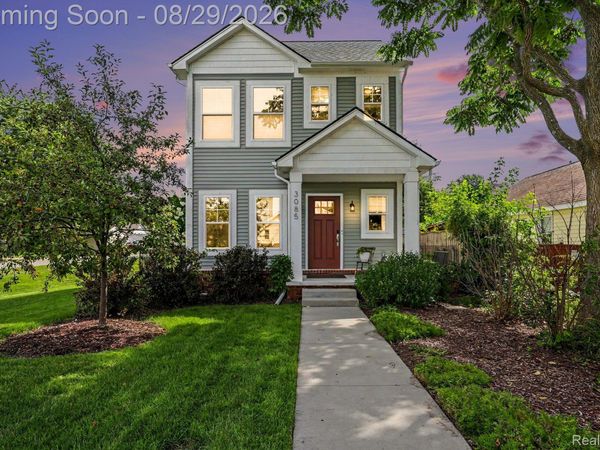 3085 Harrison Avenue, Rochester Hills, Mi 48307