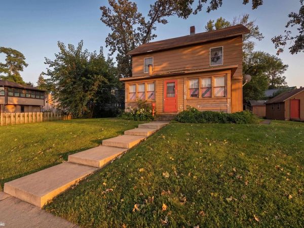 423 N Shore Drive, Clear Lake, IA 50428