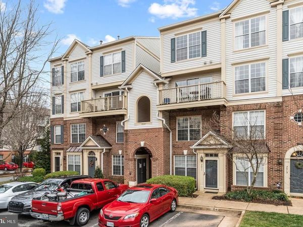 7009 METROPOLITAN PLACE, Unit 301, FALLS CHURCH, VA 22043