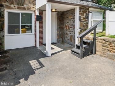 6 OLD LANCASTER ROAD, Unit 1, MERION STATION, PA 19066