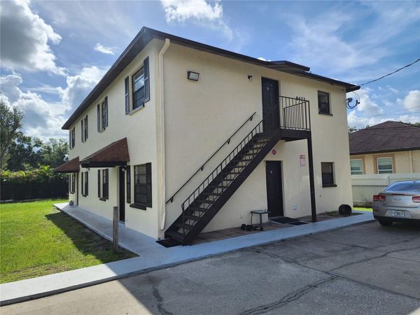 8423 N MANHATTAN AVENUE , TAMPA, FL 33614