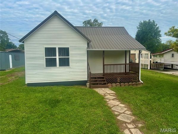 705 4th Street , Park Hills, MO 63601