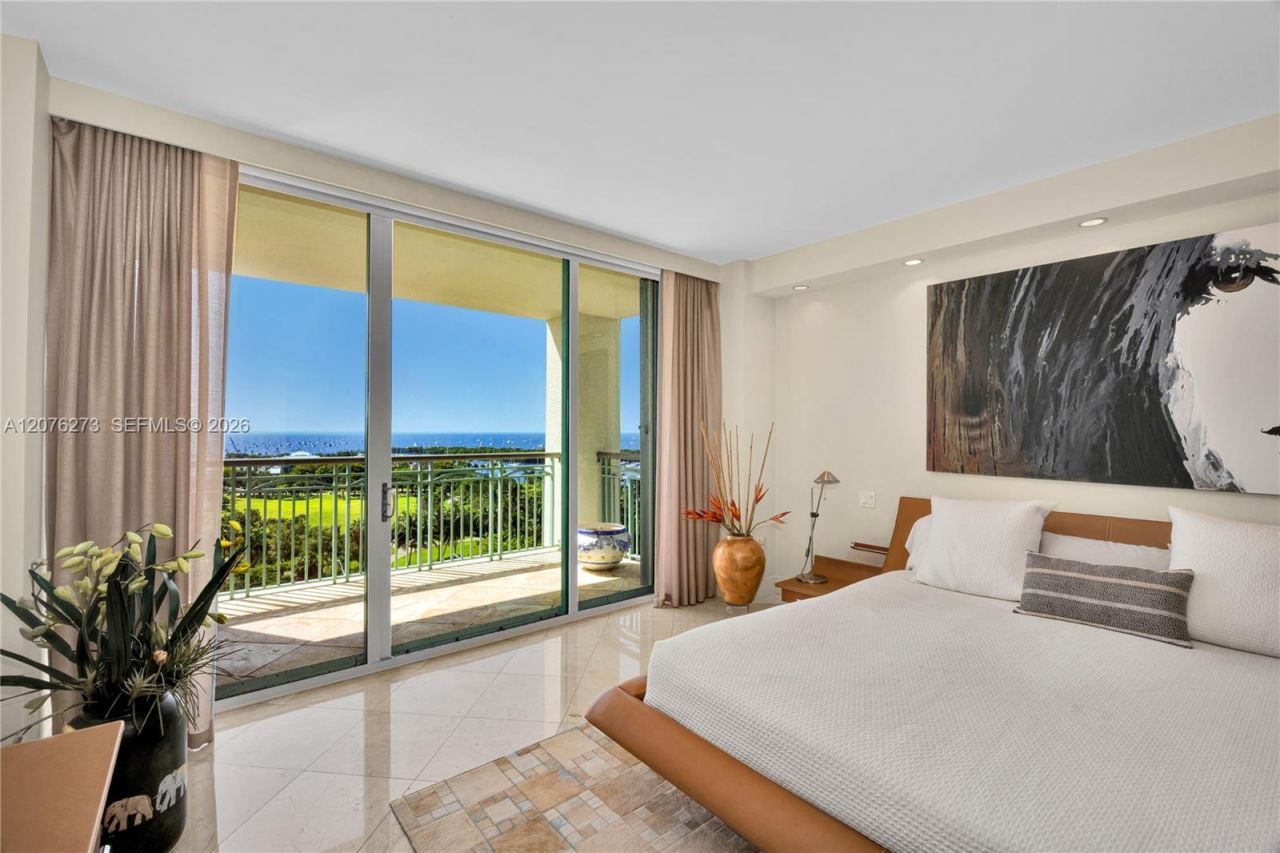 3400 SW 27th Ave , Unit 902, Miami, FL 33133 Photo