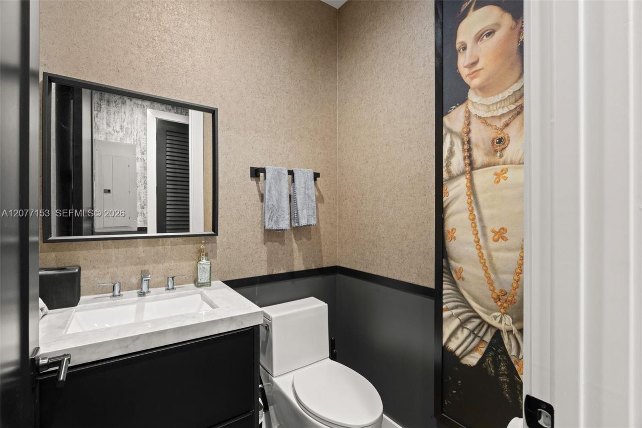 400 NW 49th St , Miami, FL 33127 Photo