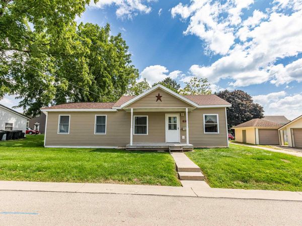109 N Rogers Street, Dodgeville, WI 53533