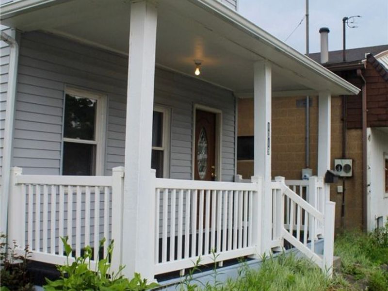 1019 Commerce Street, Wellsville, OH 43968 Photo 2