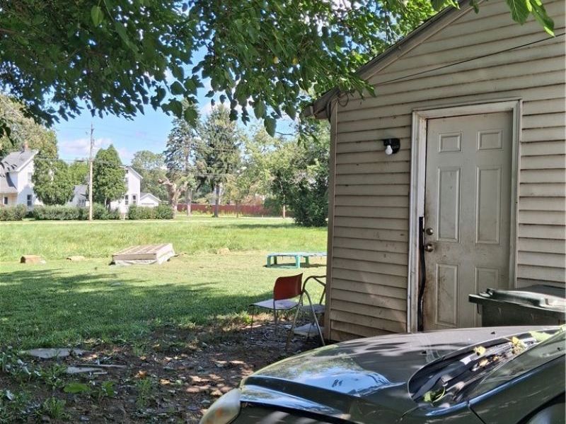 1815 14th Street SE, Canton, OH 44707 Photo 3