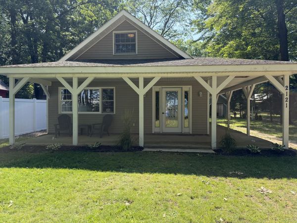 2121 Wolf Lake Drive, Baldwin, MI 49304