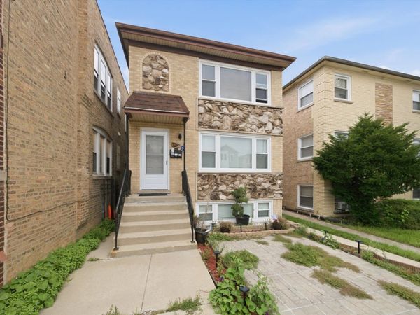 5759 N Elston Avenue , Chicago, IL 60646