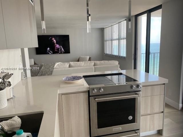 2201 S Ocean Drive , Unit 1507, Hollywood, FL 33019 Photo