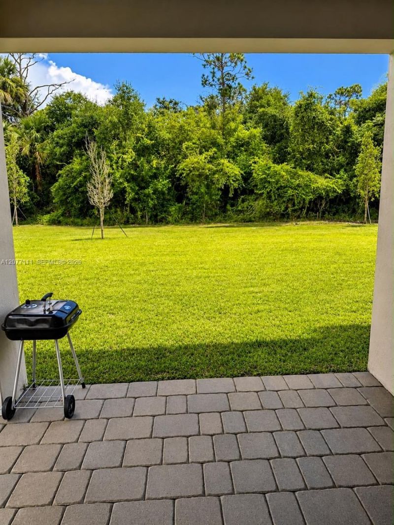 8740 SW Kanner Oaks Dr, Stuart, FL 34997 Photo