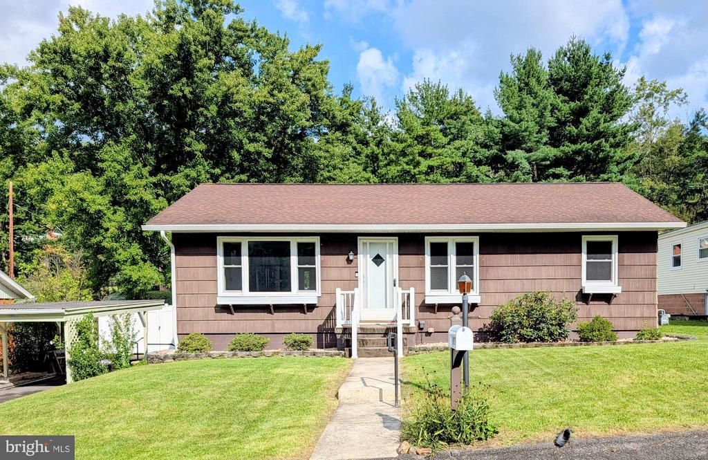 927 WEIRES AVENUE , LAVALE, MD 21502