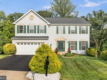 15465 AMBERGATE DRIVE, WOODBRIDGE, VA 22193