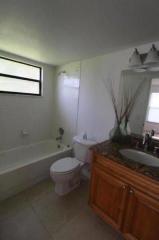 1524 Lake Crystal Drive, Unit B, West Palm Beach, FL 33411 Photo