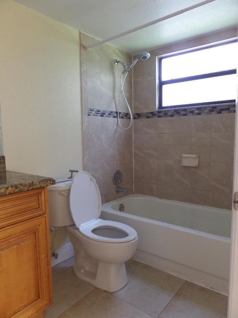 1524 Lake Crystal Drive, Unit B, West Palm Beach, FL 33411 Photo
