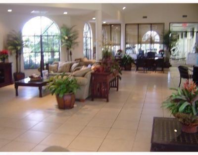1524 Lake Crystal Drive, Unit B, West Palm Beach, FL 33411 Photo