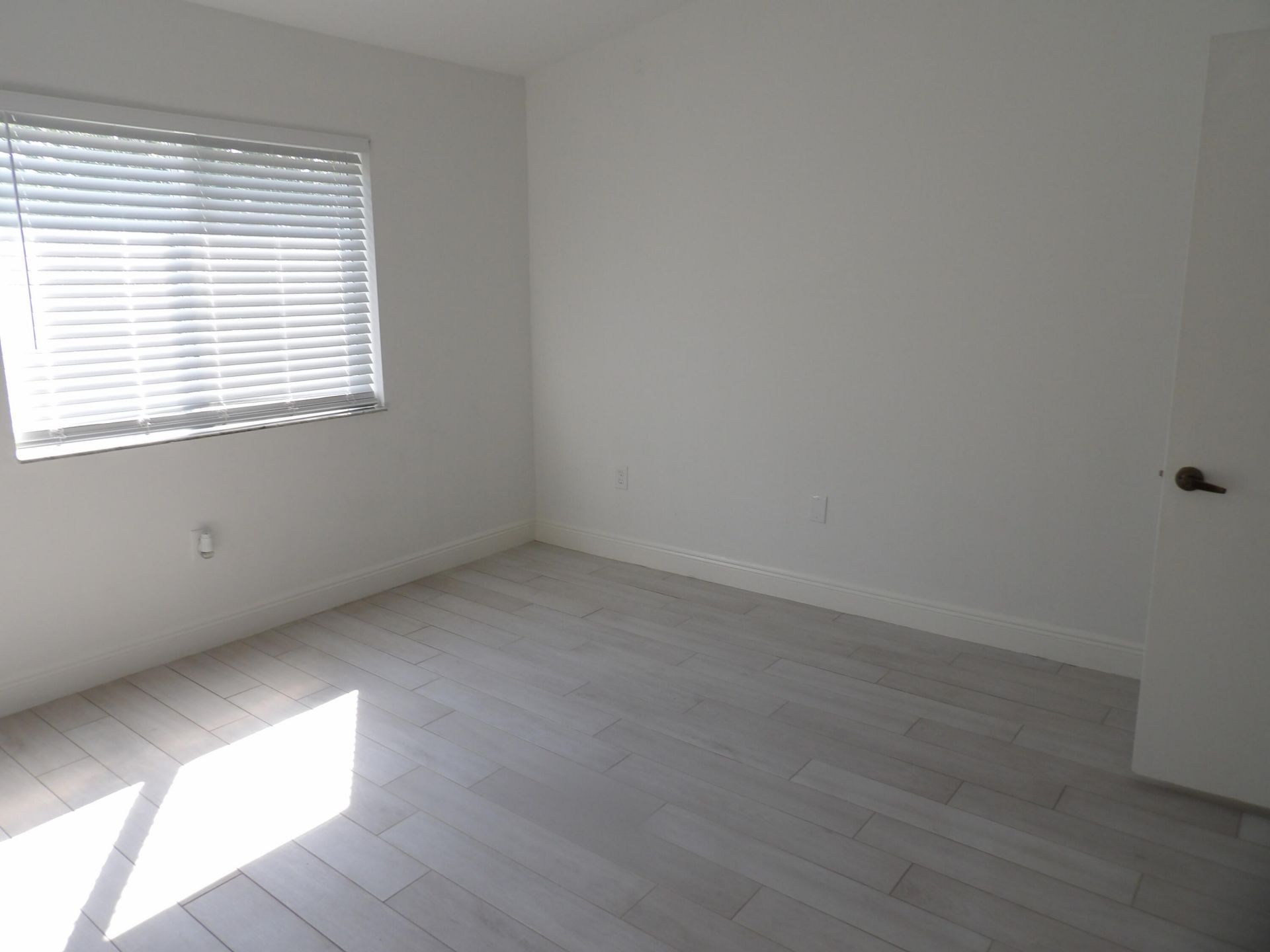 3800 N Jog Road, Unit 201, West Palm Beach, FL 33411 Photo