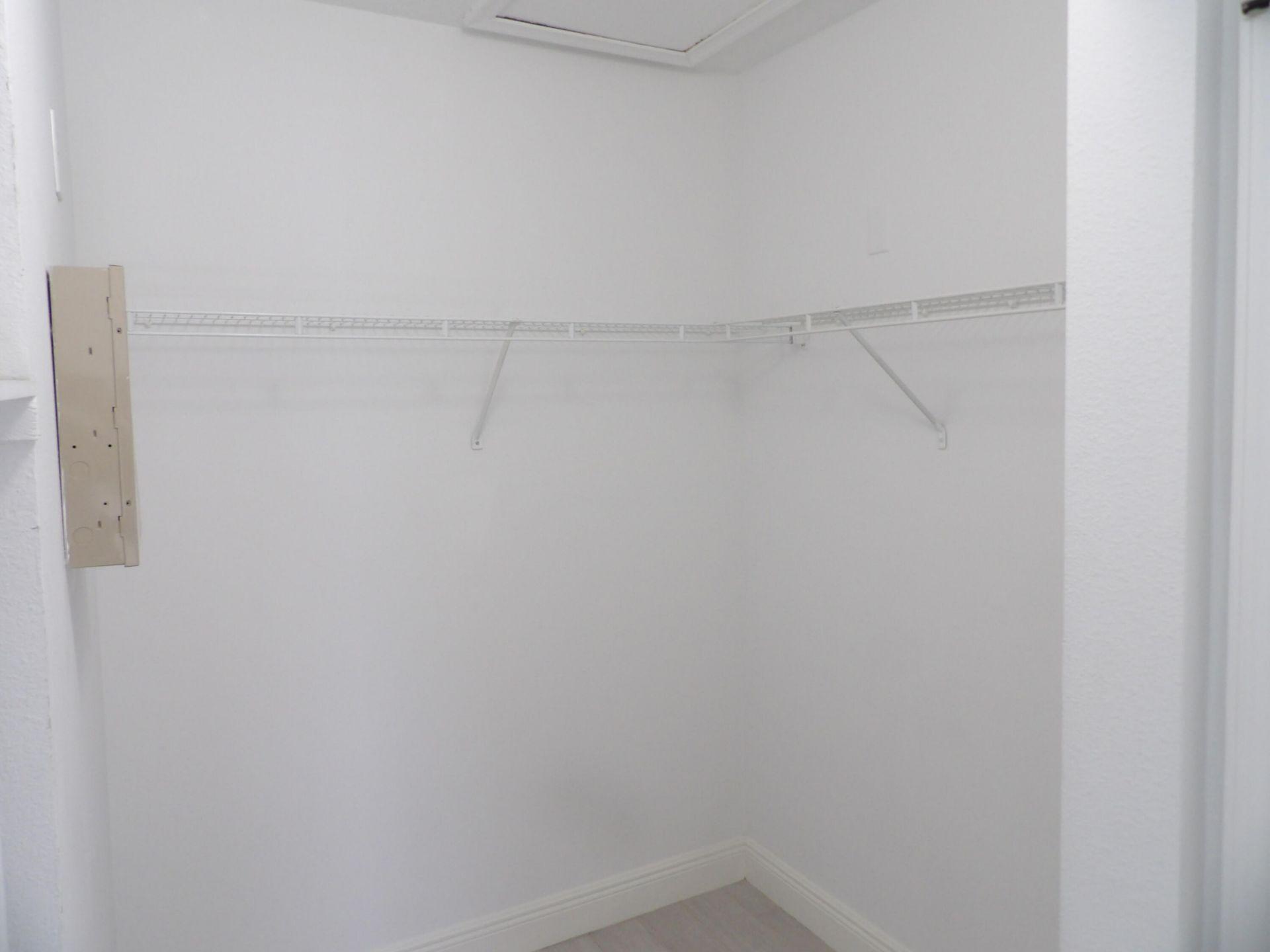 3800 N Jog Road, Unit 201, West Palm Beach, FL 33411 Photo