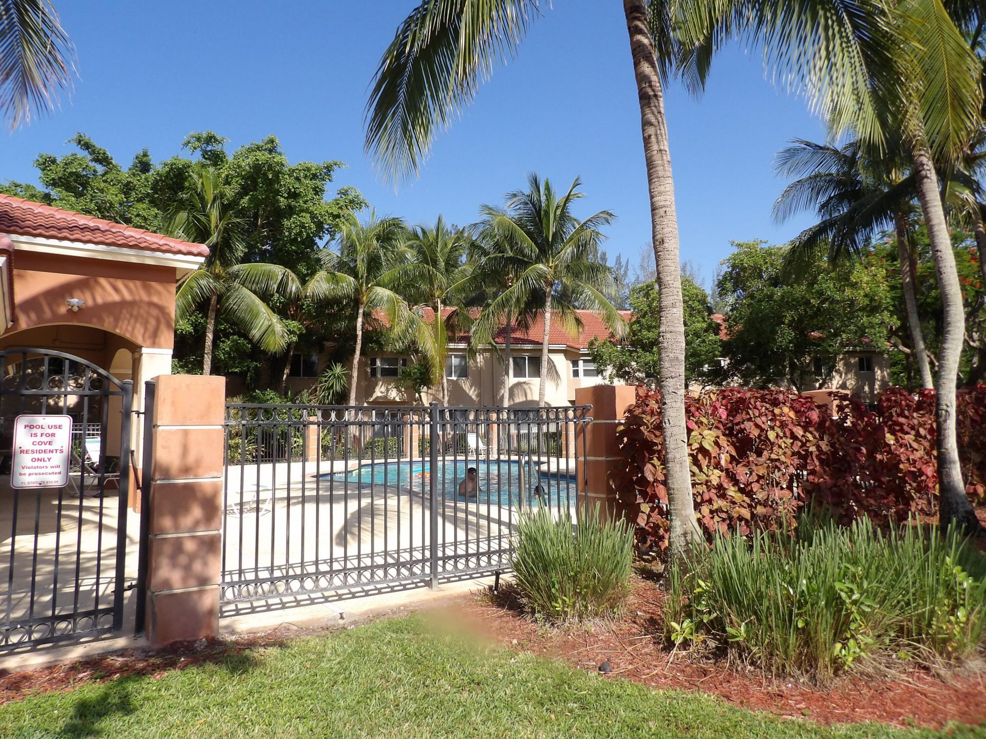 3800 N Jog Road, Unit 201, West Palm Beach, FL 33411 Photo