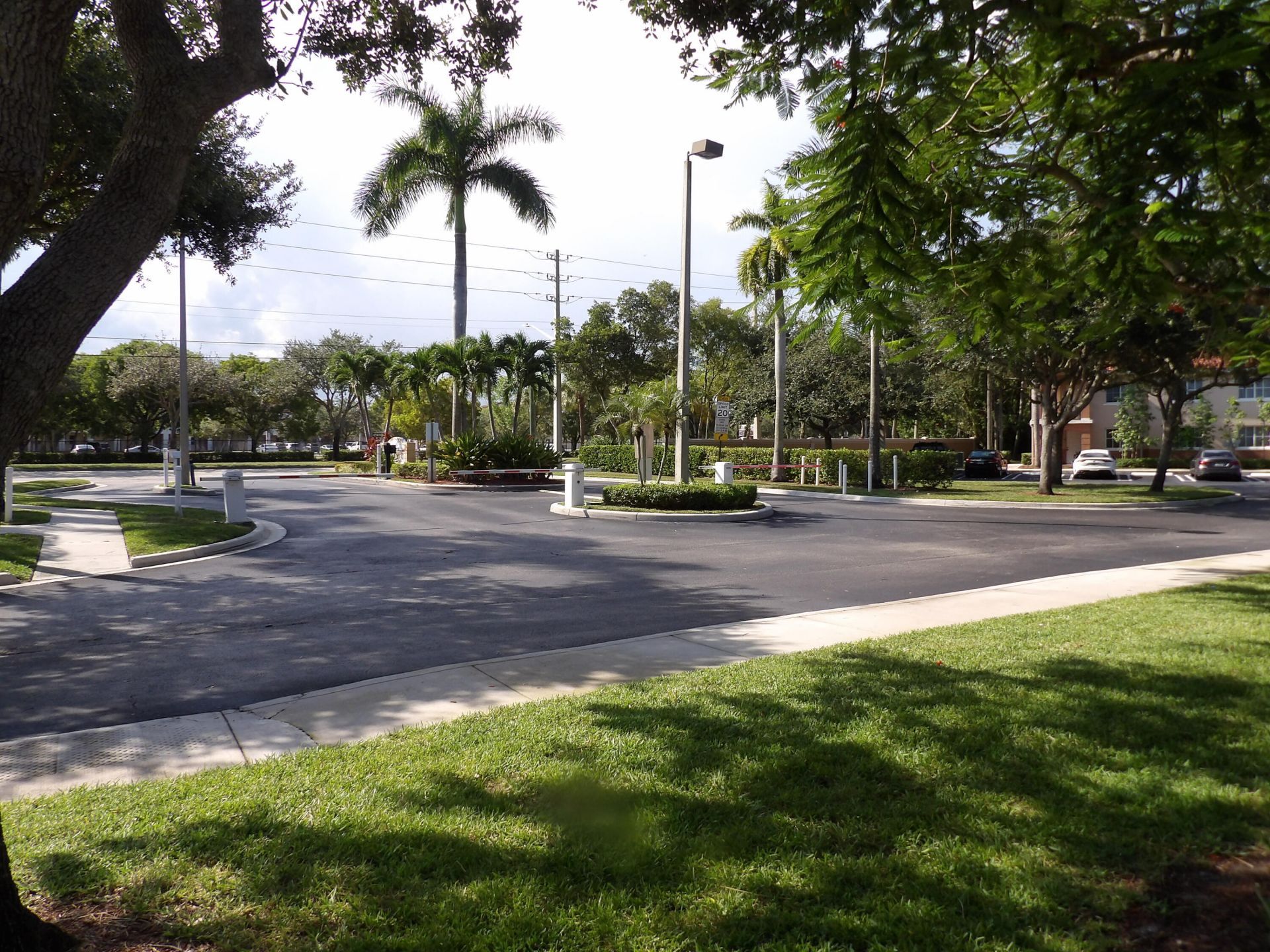 3800 N Jog Road, Unit 201, West Palm Beach, FL 33411 Photo