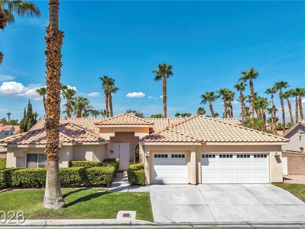 5569 Wild Olive Street , Las Vegas, NV 89118
