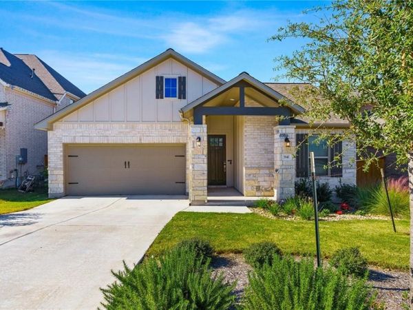 941 Del Raphael DR, Leander, TX 78641