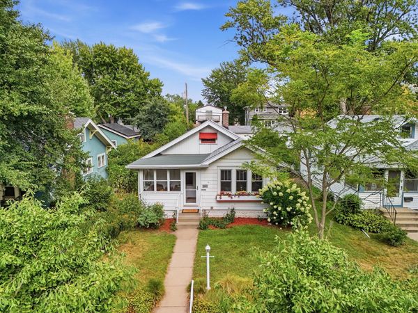 3941 24th Avenue S, Minneapolis, MN 55406