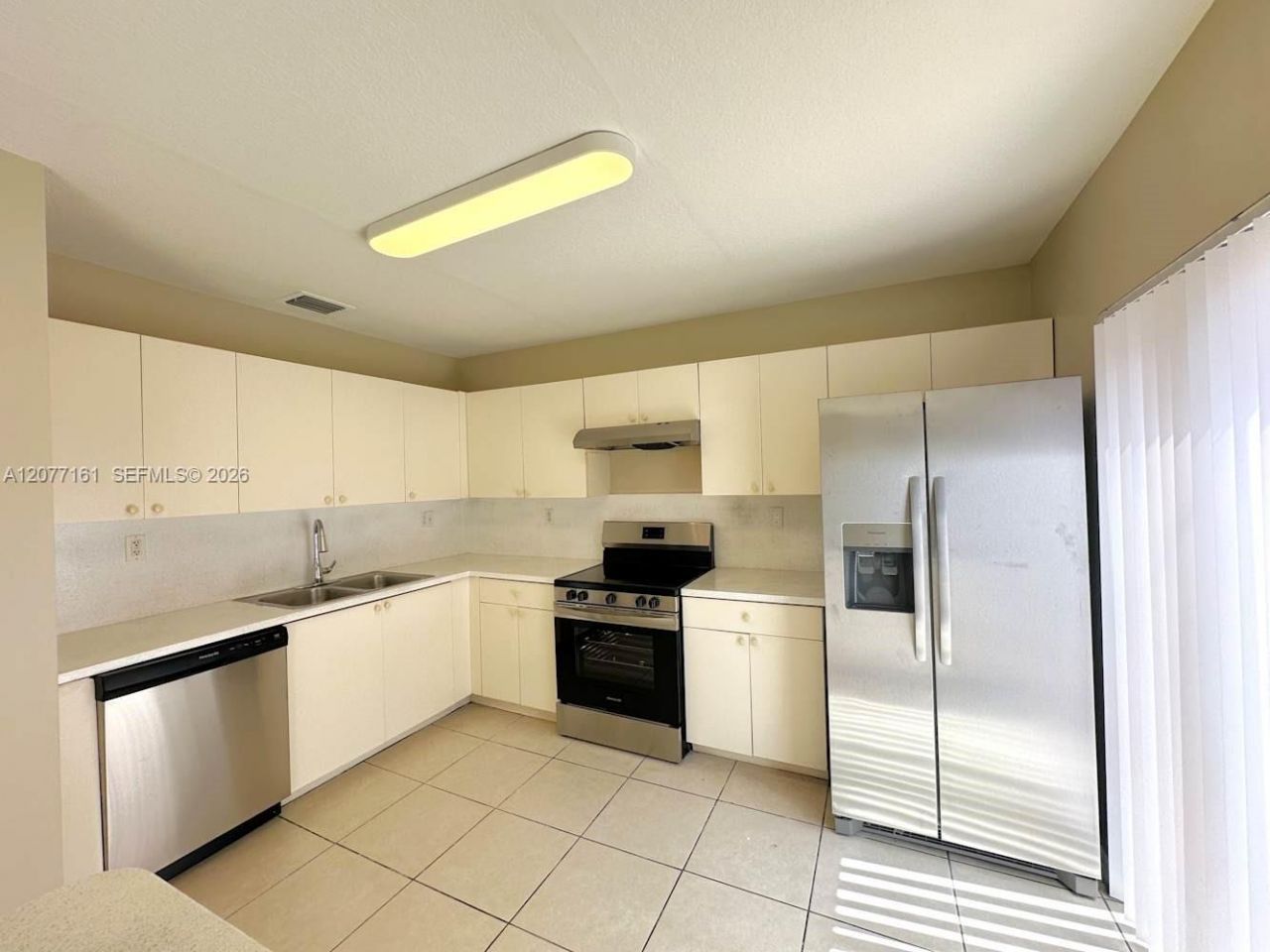 Please Call For Address, Miami, FL 33193 Photo