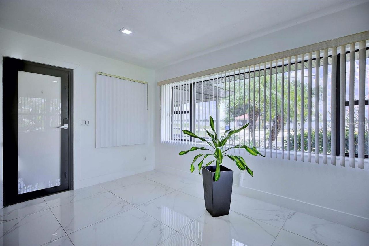 4160 Lakeview Drive , Sebring, FL 33870 Photo