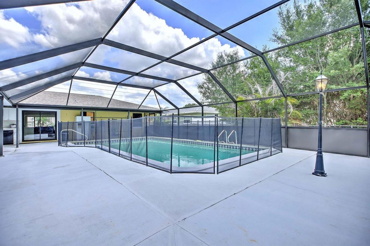 4160 Lakeview Drive , Sebring, FL 33870 Photo