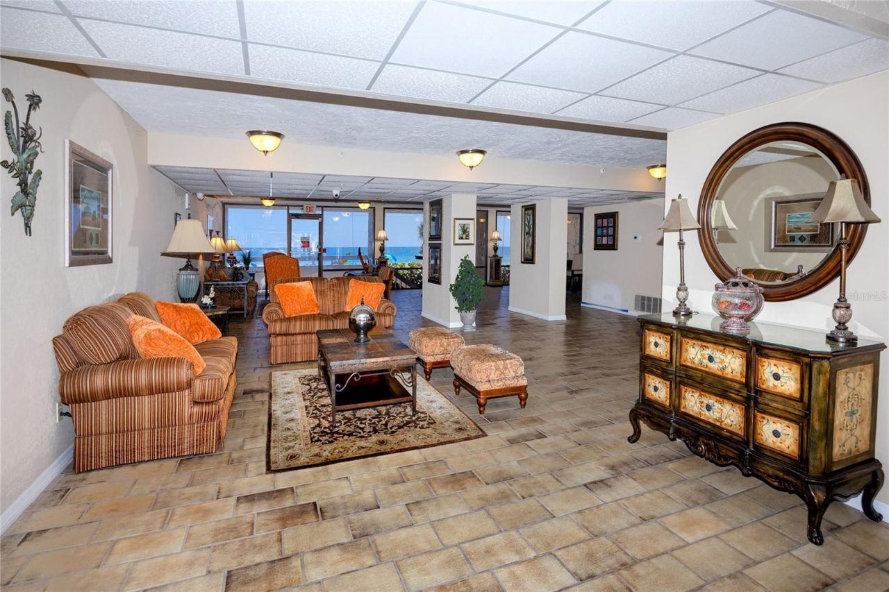 17940 Gulf Boulevard, Unit 17C, Redington Shores, FL 33708 Photo