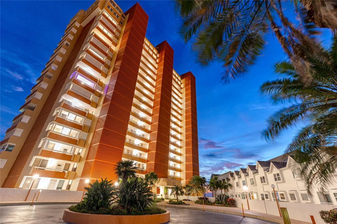 17940 Gulf Boulevard, Unit 17C, Redington Shores, FL 33708 Photo