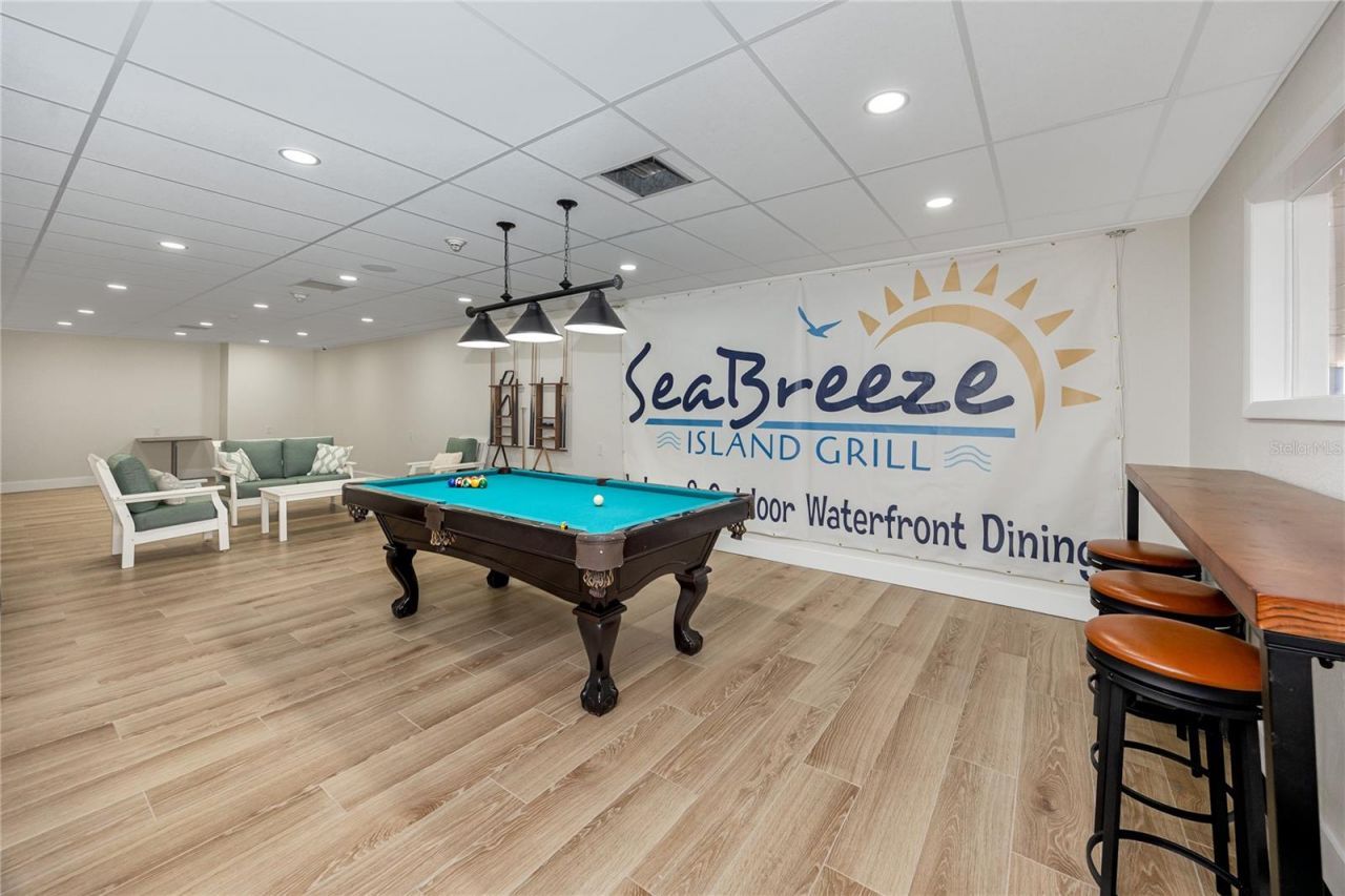 17940 Gulf Boulevard, Unit 17C, Redington Shores, FL 33708 Photo