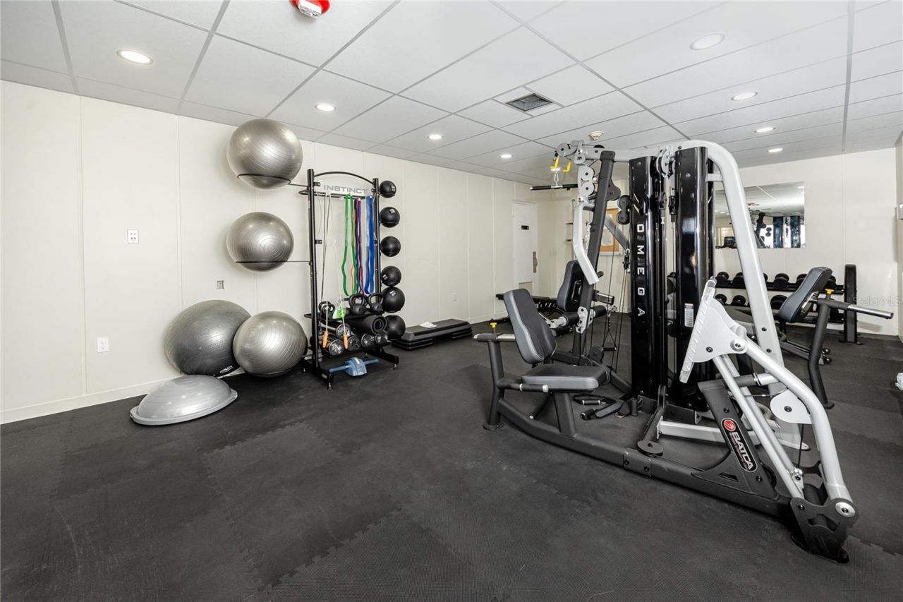 17940 Gulf Boulevard, Unit 17C, Redington Shores, FL 33708 Photo