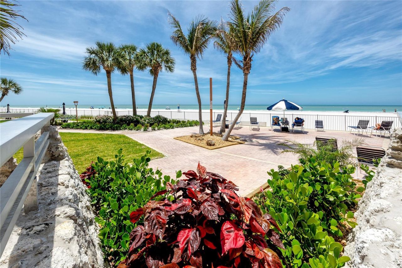 17940 Gulf Boulevard, Unit 17C, Redington Shores, FL 33708 Photo