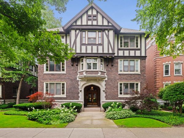 1635 Hinman Avenue , Unit 3, Evanston, IL 60201