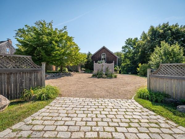 7 John Wise Ave, Unit 2, Essex, MA 01929